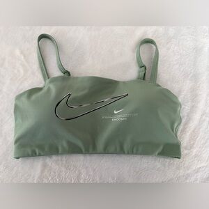 Nike Indy Light-Support Padded Green Adjustable Sports Bra M Swoosh